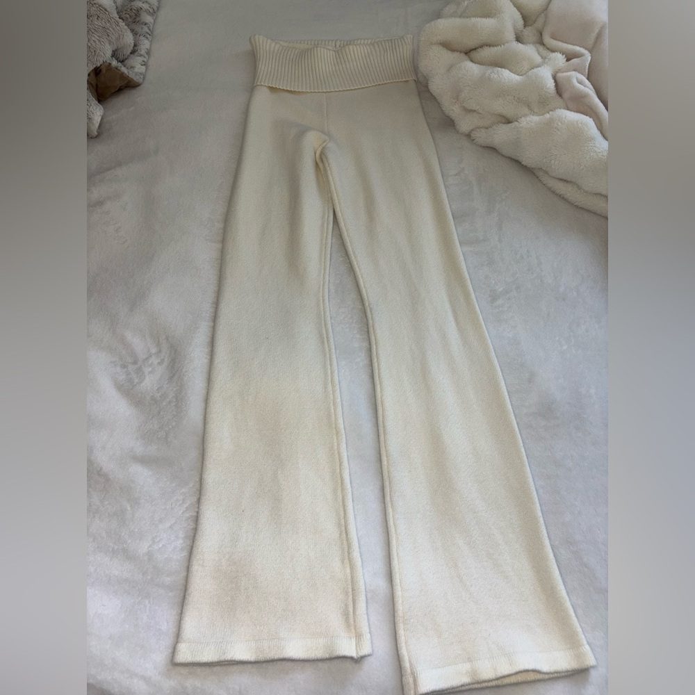 aeropostale cream white fold over flare knit pants